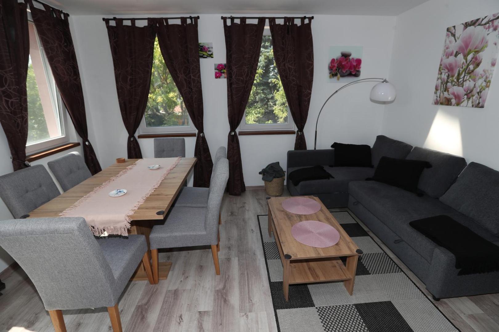 Four Flowers Apartman 시오포크 외부 사진